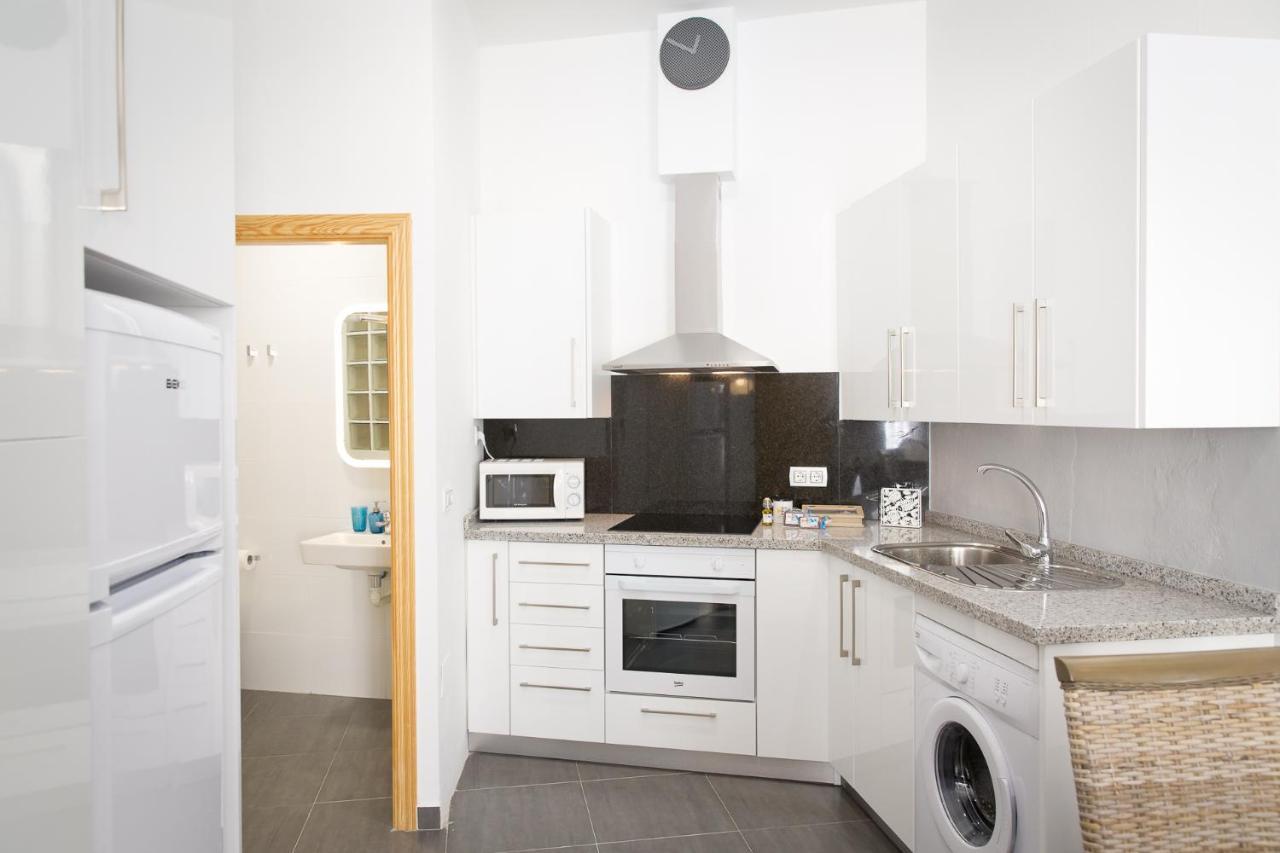 Apartments Holidays2Malaga City Center Bagian luar foto