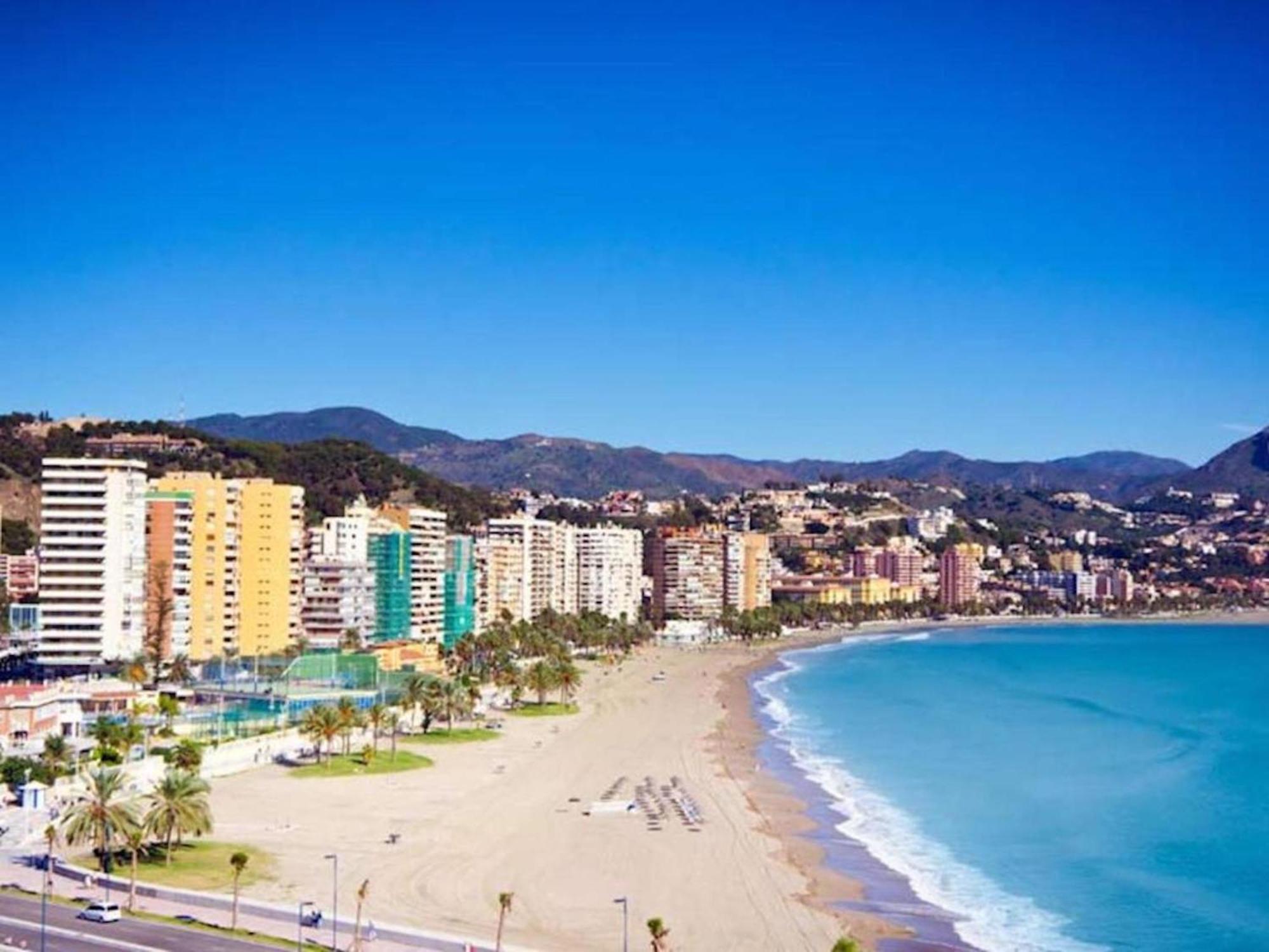 Apartments Holidays2Malaga City Center Bagian luar foto