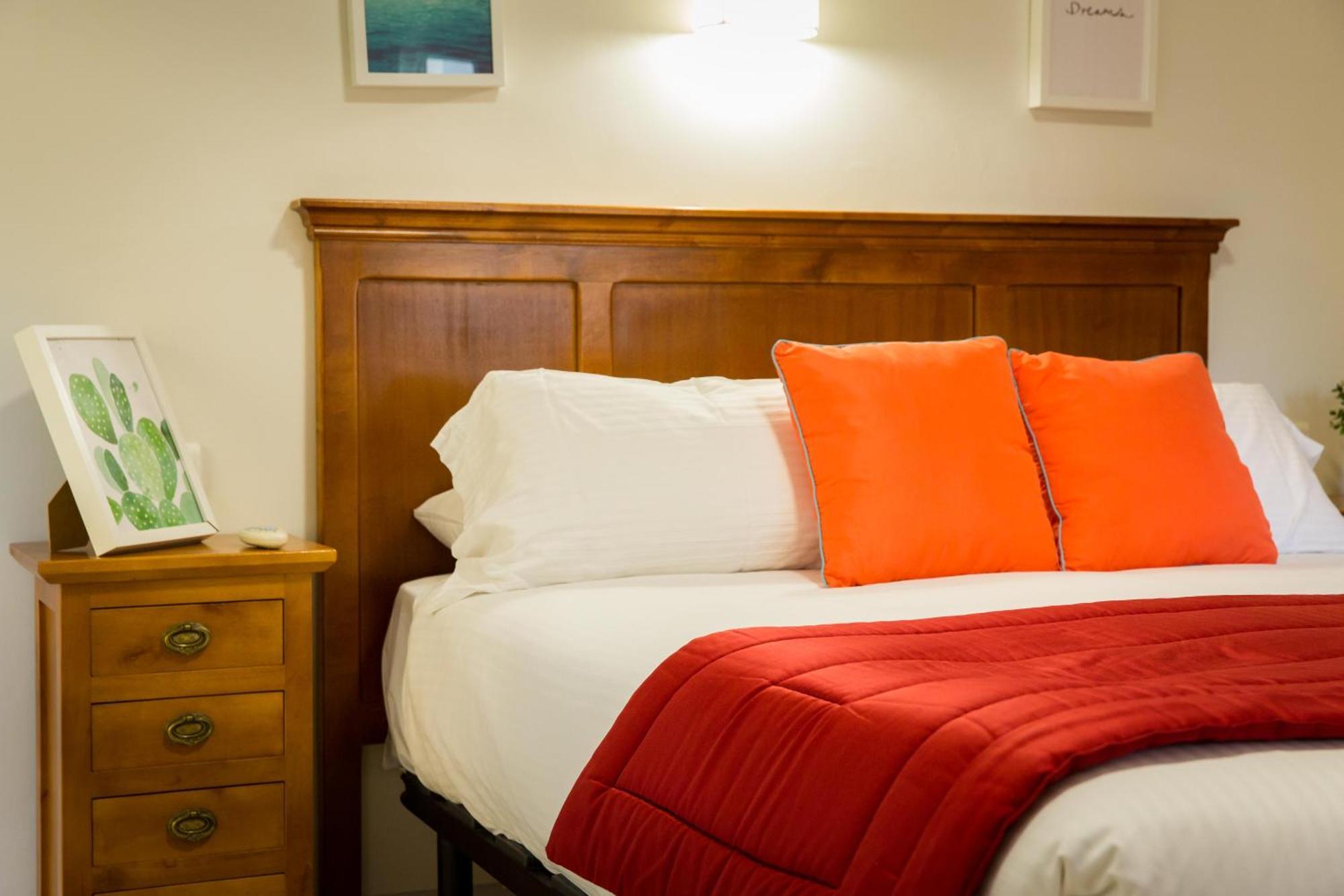 Apartments Holidays2Malaga City Center Bagian luar foto